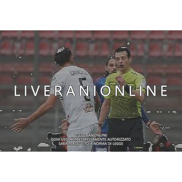 Loris Cerquiglini/LMedia - AC Perugia vs US Cremonese - Italian soccer Serie B match 2021/2022 February 19 2022 - Stadio Renato Curi Perugia, Italy AC Perugia vs US Cremonese Photo showing: arbitro pezzuto ivano (referee sez. lecce) @Loris Cerquiglini/LiveMedia / AGENZIA ALDO LIVERANI SAS