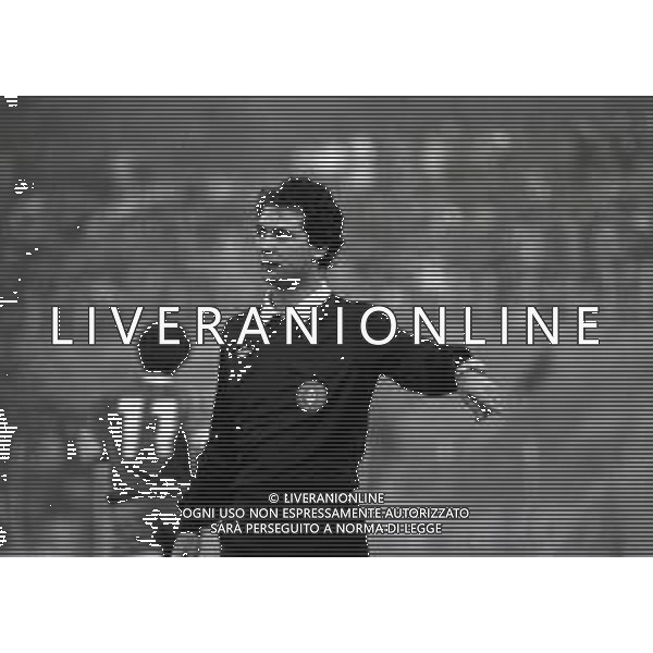 31-12-1983 COMO CAMPIONATO DI CALCIO SERIE B COMO -LECCE 1-0 NELLA FOTO ARBITRO ANGELO PELLICANO\' AG ALDO LIVERANI SAS