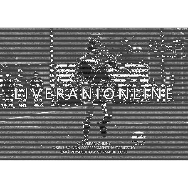 31-12-1983 COMO CAMPIONATO DI CALCIO SERIE B COMO -LECCE 1-0 NELLA FOTO CLAUDIO SCLOSA AG ALDO LIVERANI SAS