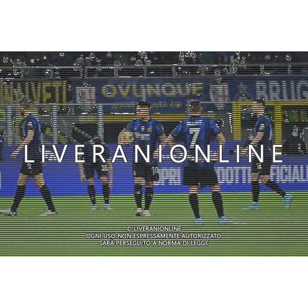 delusione Inter dopo il gol subito - lautaro martinez Inter vs Sassuolo Campionato Serie A TIM - 26a giornata Milano 20-02-2022 Stadio Giuseppe Meazza - San Siro foto Roberto Garavaglia/ag. Aldo Liverani sas/AGENZIA ALDO LIVERANI SAS