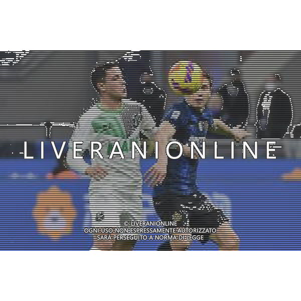 Giacomo Raspadori (Sassuolo) e Nicolo\' Barella (Inter) Inter vs Sassuolo Campionato Serie A TIM - 26a giornata Milano 20-02-2022 Stadio Giuseppe Meazza - San Siro foto Roberto Garavaglia/ag. Aldo Liverani sas/AGENZIA ALDO LIVERANI SAS