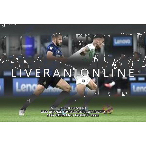 Stefan de Vrij (Inter) e Gianluca Scamacca (Sassuolo) Inter vs Sassuolo Campionato Serie A TIM - 26a giornata Milano 20-02-2022 Stadio Giuseppe Meazza - San Siro foto Roberto Garavaglia/ag. Aldo Liverani sas