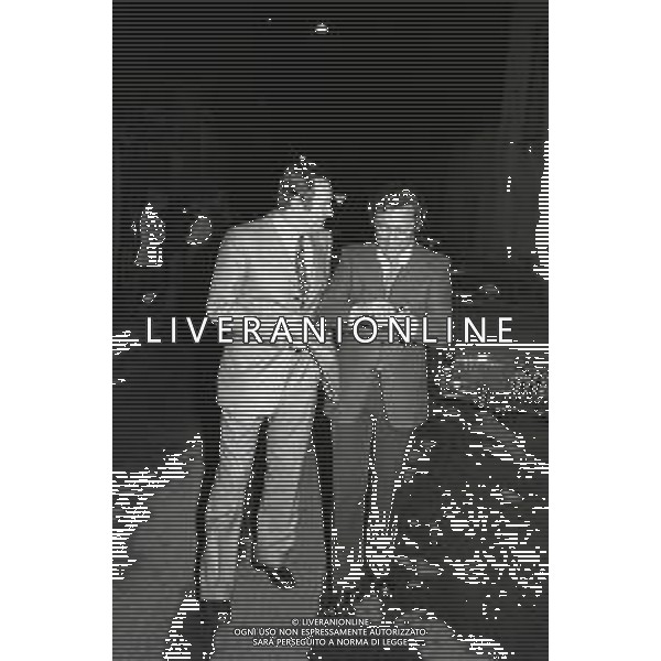 RETROSPETTIVA ROMANO MUSSOLINI PIANISTA-COMPOSITORE E PITTORE ITALIANO NELLA FOTO ROMANO MUSSOLINI NELL\'ANNO 1972 CON LA MOGLIE CARLA MARIA PUCCINI AG ALDO LIVERANI SAS 