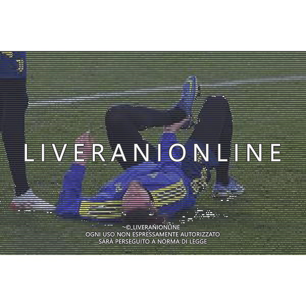 Torino 21.02.2022 Continassa Allenamento rifinitura Champions League Villareal vs Juventus ©Manuela Viganti/Agenzia Aldo Liverani Nella foto: adrien rabiot a terra dopo uno scontro con i compagni ©VIGANTI/AGENZIA ALDO LIVERANI SAS
