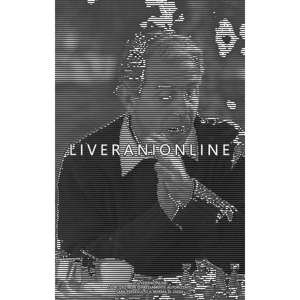 RETROSPETTIVA ENRICO MARIA SALERNO ATTORE NELLA FOTO ENRICO MARIA SALERNO CON LA MOGLIE FIORETTA PIERELLA A ROMA IL GIORNO 05-04-1967 AG ALDO LIVERANI SAS