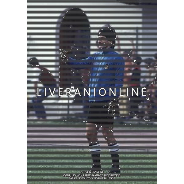 RETROSPETTIVA FABIO BRINI CALCIATORE NELLA FOTO FABIO BRINI CON LA MAGLIA DELL\'UDINESE CALCIO NELL\'ANNO 1983 AG ALDO LIVERANI SAS