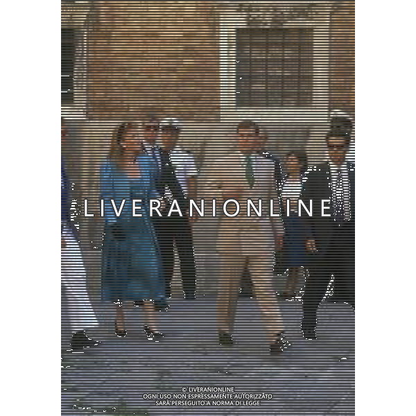 RETROSPETTIVA SARAH FERGUSON DUCHESSA DI YORK NELLA FOTO SARAH FERGUSON DUCHESSA DI YORK IN VISITA A VENEZIA CON IL MARITO ANDREA PRINCIPE DI YORK AG ALDO LIVERANI SAS 