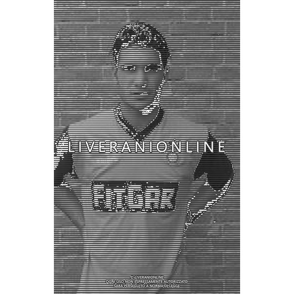 RETROSPETTIVA PASQUALE ROCCO CALCIATORE NELLA FOTO PASQUALE ROCCO NELL\'ANNO 1991-1992 CON LA MAGLIA DELL\'INTER AG ALDO LIVERANI SAS