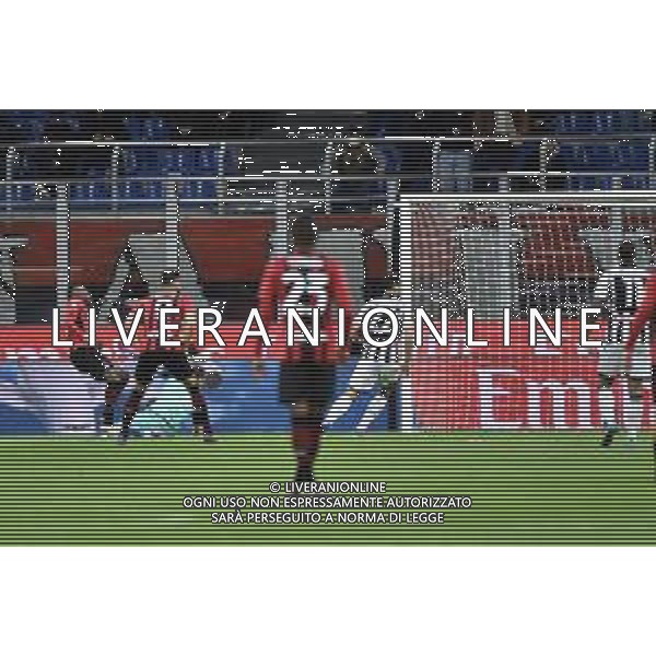 Rafael Leao (Milan) segna il gol dell\'1 a 0 Milan vs Udinese Campionato Serie A TIM - 27a giornata Milano 25-02-2022 Stadio Giuseppe Meazza - San Siro foto Roberto Garavaglia/ag. Aldo Liverani sas