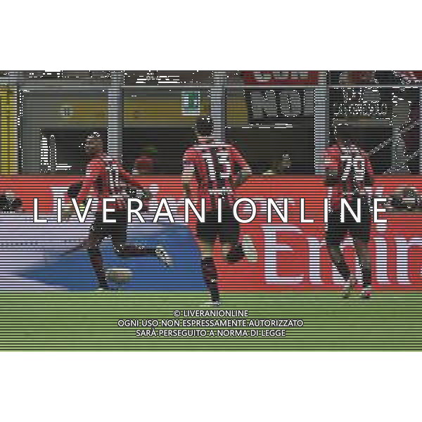 esultanza Milan dopo il gol dell\'1 a 0 Milan vs Udinese Campionato Serie A TIM - 27a giornata Milano 25-02-2022 Stadio Giuseppe Meazza - San Siro foto Roberto Garavaglia/ag. Aldo Liverani sas