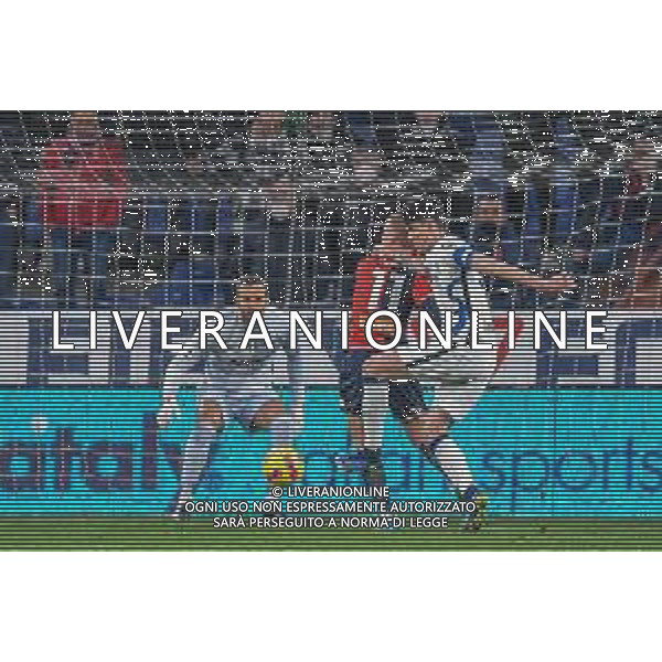 Danilo Vigo/LMedia - Genoa CFC vs Inter - FC Internazionale - italian soccer Serie A match 2021/2022 February 25 2022 - Luigi Ferraris stadium Genova, Italy Genoa CFC vs Inter - FC Internazionale Photo showing: Samir Handanovic (inter) - Albert Gudmundsson (Genoa) ALESSANDRO BASTONI (Inter) @Danilo Vigo/LiveMedia /AGENZIA ALDO LIVERANI SAS