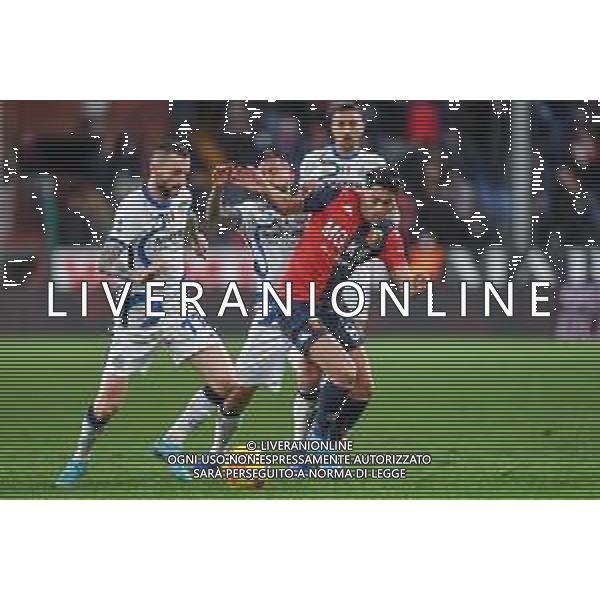 Danilo Vigo/LMedia - Genoa CFC vs Inter - FC Internazionale - italian soccer Serie A match 2021/2022 February 25 2022 - Luigi Ferraris stadium Genova, Italy Genoa CFC vs Inter - FC Internazionale Photo showing: Marcelo Brozovic (Inter) Arturo Vidal (Inter) Nadiem Amiri (Genoa) @Danilo Vigo/LiveMedia /AGENZIA ALDO LIVERANI SAS