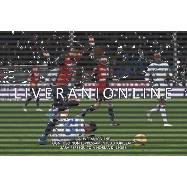 Danilo Vigo/LMedia - Genoa CFC vs Inter - FC Internazionale - italian soccer Serie A match 2021/2022 February 25 2022 - Luigi Ferraris stadium Genova, Italy Genoa CFC vs Inter - FC Internazionale Photo showing: Filippo Melegoni (Genoa) Danilo D\'Ambrosio (Inter) @Danilo Vigo/LiveMedia /AGENZIA ALDO LIVERANI SAS