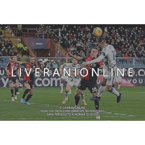 Danilo Vigo/LMedia - Genoa CFC vs Inter - FC Internazionale - italian soccer Serie A match 2021/2022 February 25 2022 - Luigi Ferraris stadium Genova, Italy Genoa CFC vs Inter - FC Internazionale Photo showing: Silvan Hefti (Genoa) Ivan Perisic (Inter) @Danilo Vigo/LiveMedia /AGENZIA ALDO LIVERANI SAS