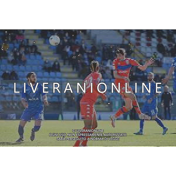¬© TVRG il colpo di testa di Stefano Moreo (Brescia) poi ribattuto in rete da Florian Aye (Brescia) per il gol dell\'1 a 1 Como vs Brescia Campionato Serie BKT - 26a giornata Como 26-02-2022 Stadio Giuseppe Sinigaglia foto Roberto Garavaglia/ag. Aldo Liverani sas/AGENZIA ALDO LIVERANI SAS
