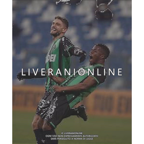 SASSUOLO - FIORENTINA CAMPIONATO CALCIO SERIE A TIM 26.02.2022 NELLA FOTO ESULTANZA DOPO IL GOL DI HAMED JUNIOR TRAORE\' CON DOMENICO BERARDI ©SANTANDREA/AGENZIA ALDO LIVERANI SAS
