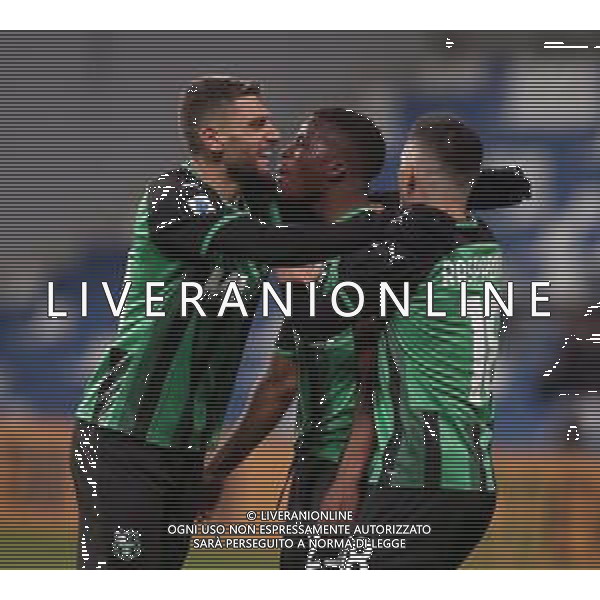 SASSUOLO - FIORENTINA CAMPIONATO CALCIO SERIE A TIM 26.02.2022 NELLA FOTO ESULTANZA DOPO IL GOL DI HAMED JUNIOR TRAORE\' CON DOMENICO BERARDI E RASPADORI ©SANTANDREA/AGENZIA ALDO LIVERANI SAS