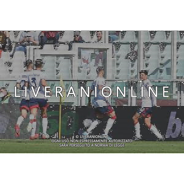 Torino 27.02.2022 Stadio Olimpico Grande Torino ©Manuela Viganti/Agenzia Aldo Liverani Torino vs Cagliari Serie A Tim 2021/2022 Nella foto : esultanza cagliari dopo il gol di raoul bellanova