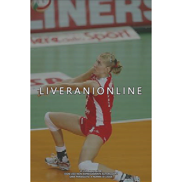 Vicenza -09-10-2005 campionato volley femminile minetti infoplus vicenza- bigmat kerakoll chieri borrelli valentina Photo filippo venezia-agenzia aldo liverani