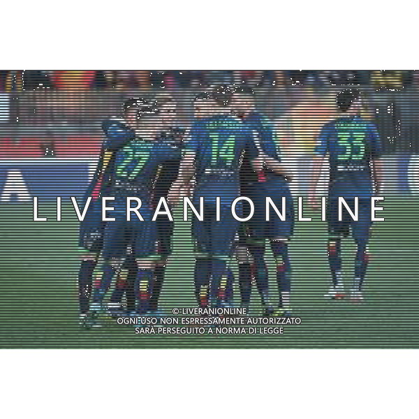 ¬© TVRG esultanza Lecce dopo il gol dell\'1 a 0 massimo coda Monza vs Lecce Campionato Serie BKT - 26a giornata Monza 27-02-2022 U-Power Stadium foto Roberto Garavaglia/ag. Aldo Liverani sasAGENZIA ALDO LIVERANI SAS