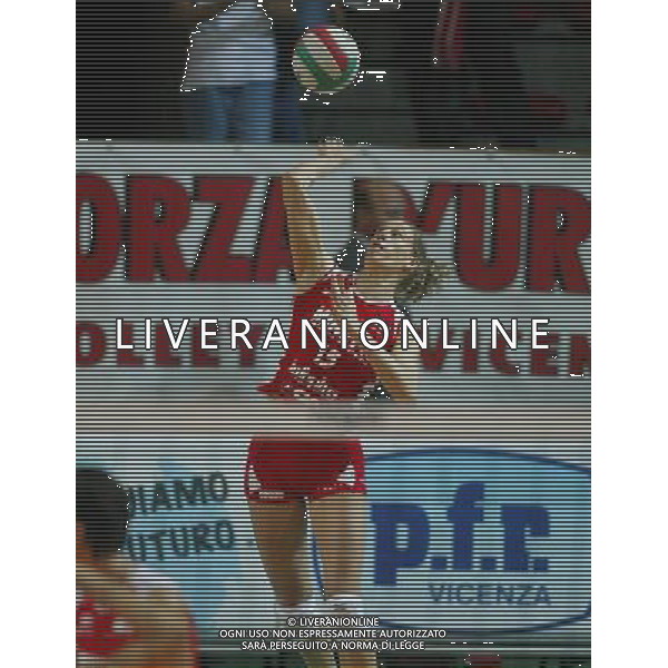 Vicenza -09-10-2005 campionato volley femminile minetti infoplus vicenza- bigmat kerakoll chieri paccagnella stefan Photo filippo venezia-agenzia aldo liverani