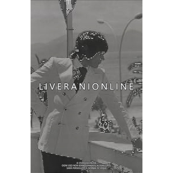 RETROSPETTIVA CARLOS MONZON PUGILE NELLA FOTO CARLOS MONZON A CANNES NELL\'ANNO 1977 AG ALDO LIVERANI SAS