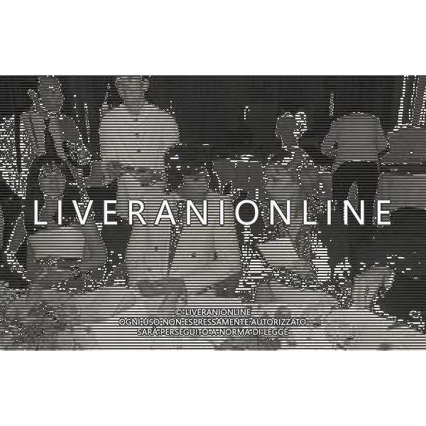 RETROSPETTIVA CARLOS MONZON PUGILE NELLA FOTO CARLOS MONZON A CANNES NELL\'ANNO 1977 CON SUSANA GIMENEZ AG ALDO LIVERANI SAS