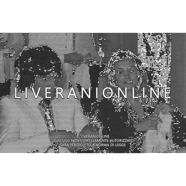 RETROSPETTIVA CARLOS MONZON PUGILE NELLA FOTO CARLOS MONZON A CANNES NELL\'ANNO 1977 CON SUSANA GIMENEZ AG ALDO LIVERANI SAS