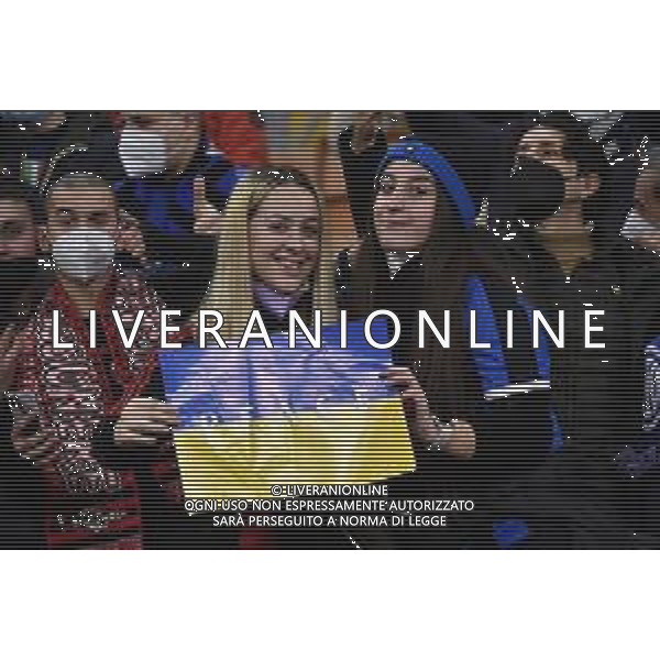messaggio di pace a San Siro - tifosi contro la guerra in ucraina Milan vs Inter Coppa Italia Frecciarossa - semifinale gara di andata Milano 01-03-2022 Stadio Giuseppe Meazza - San Siro foto Roberto Garavaglia/ag. Aldo Liverani sas /AGENZIA ALDO LIVERANI SAS