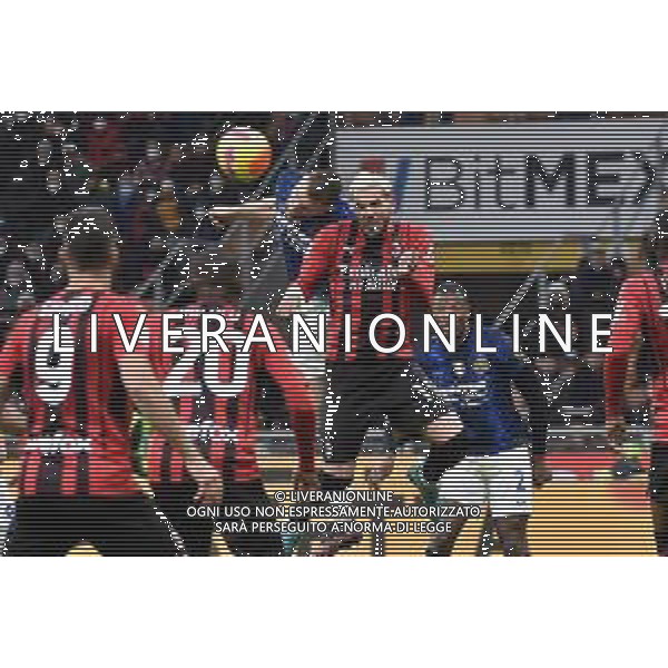 Milan Skriniar (Inter) e Theo Hernandez (Milan) Milan vs Inter Coppa Italia Frecciarossa - semifinale gara di andata Milano 01-03-2022 Stadio Giuseppe Meazza - San Siro foto Roberto Garavaglia/ag. Aldo Liverani sas /AGENZIA ALDO LIVERANI SAS
