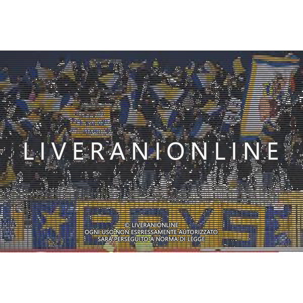 ¬© TVRG tifosi Parma Monza vs Parma Campionato Serie BKT - 27a giornata Monza 02-03-2022 U-Power Stadium foto Roberto Garavaglia/ag. Aldo Liverani sas/AGENZIA ALDO LIVERANI SAS