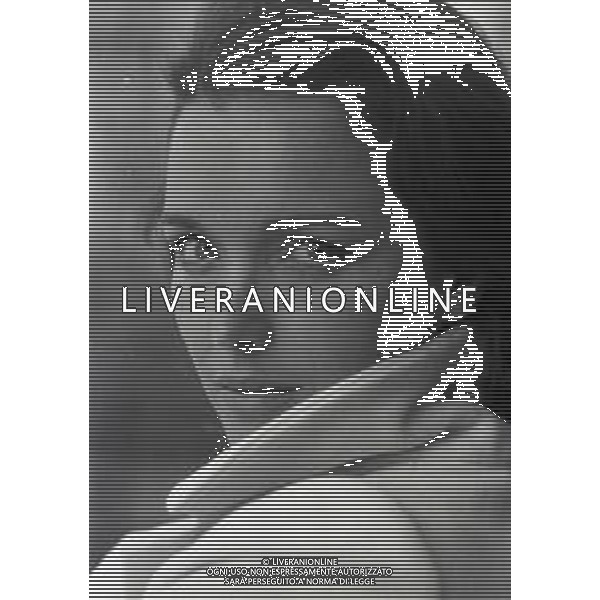 RETROSPETTIVA ABA CERCATO ANNUNCIATRICE TELEVISIVA E CONDUTTRICE TELEVISIVA NELLA FOTO ABA CERCATO A ROMA NELL\'ANNO 1969 AG ALDO LIVERANI SAS