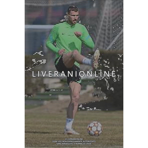 © TVRG Allenamento Champions Inter nella foto Edin Dzeko Appiano Gentile (CO) 07-03-2022 Centro sportivo Suning in memoria di Angelo Moratti Allenamento dell\'Inter in preparazione della gara contro il Liverpool valevole per la gara di ritorno degli ottavi di finale della UEFA Champions League foto Roberto Garavaglia/ag. Aldo Liverani sas