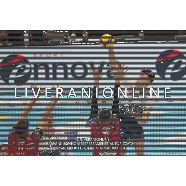 BOLOGNA UNIPOL ARENA 05 03 2022 COPPA ITALIA PALLAVOLO MASCHILE PERUGIA - PIACENZA VOLLEY SEMIFINALE NELLA FOTO FRANCESCO RECINE PIACENZA ©SANNA/AGENZIA ALDO LIVERANI SAS