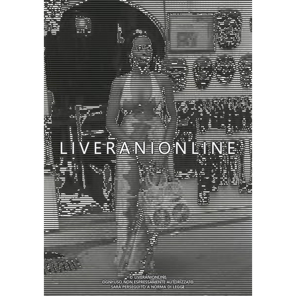 NEG-RETROSPETTIVA ZEUDI ARAYA ATTRICE NELLA FOTO ZEUDI ARAYA A TAORMINA NELL\'ANNO 1973 AG ALDO LIVERANI SAS