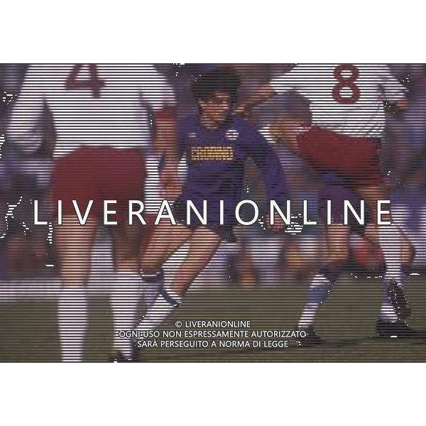 RETROSPETTIVA DAVIDE PELLEGRINI CALCIATORE NELLA FOTO DAVIDE PELLEGRINI CON LA MAGLIA DELLA FIORENTINA CALCIO AG ALDO LIVERANI SAS