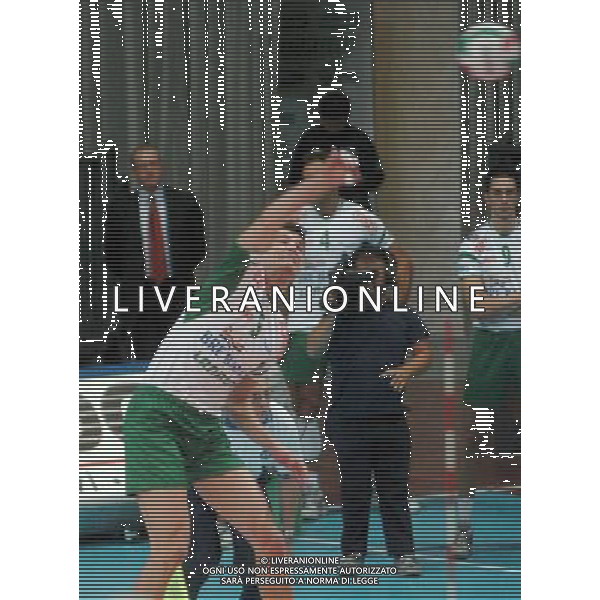 CUNEO 08/10/05 CAMPIONATO MASCHILE DI PALLAVOLO SERIE A1 BRE BANCA LANNUTTI CUNEO-SISLEY TREVISO NELLA FOTO OMRCEN IGOR PH GIGI ARCAINI/AG.ALDO LIVERANI