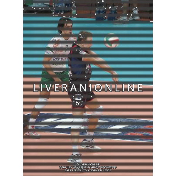 CUNEO 08/10/05 CAMPIONATO MASCHILE DI PALLAVOLO SERIE A1 BRE BANCA LANNUTTI CUNEO-SISLEY TREVISO NELLA FOTO VERGNAGHI DANIELE PH GIGI ARCAINI/AG.ALDO LIVERANI