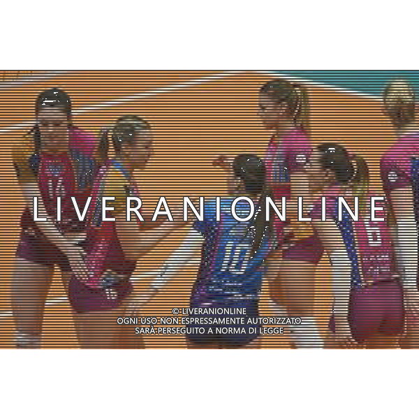 ¬© TVRG esultanza Monza dopo un punto Vero Volley Monza vs Antonio Carraro Imoco Volley Conegliano CEV Champions League - quarti di finale gara di andata Monza 09-03-2022 Arena di Monza foto Roberto Garavaglia/ag. Aldo Liverani sas/AGENZIA ALDO LIVERANI SAS