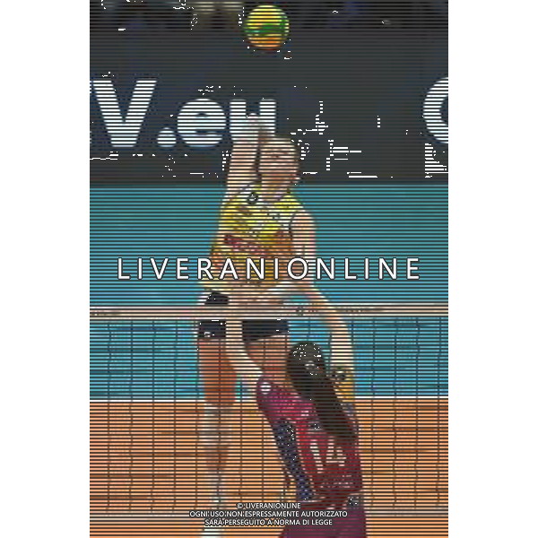 ¬© TVRG Kathryn Rose Plummer (Conegliano) Vero Volley Monza vs Antonio Carraro Imoco Volley Conegliano CEV Champions League - quarti di finale gara di andata Monza 09-03-2022 Arena di Monza foto Roberto Garavaglia/ag. Aldo Liverani sas/AGENZIA ALDO LIVERANI SAS