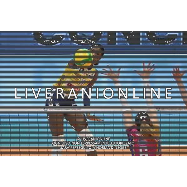 ¬© TVRG Paola Egonu (Conegliano) Vero Volley Monza vs Antonio Carraro Imoco Volley Conegliano CEV Champions League - quarti di finale gara di andata Monza 09-03-2022 Arena di Monza foto Roberto Garavaglia/ag. Aldo Liverani sas/AGENZIA ALDO LIVERANI SAS