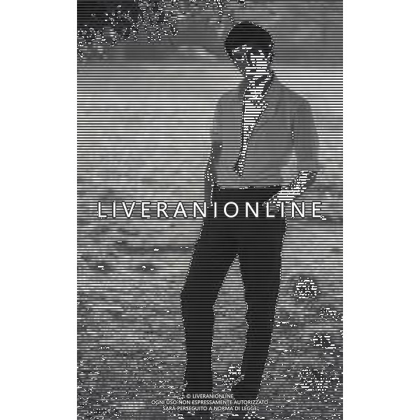RETROSPETTIVA MASSIMO FARINELLI ATTORE NELLA FOTO MASSIMO FARINELLI A ROMA NELL\'ANNO 1968 AG ALDO LIVERANI SAS