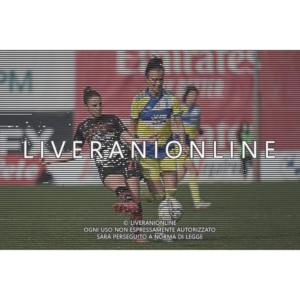 © TVRG Linda Tucceri Cimini (Milan) e Barbara Bonansea (Juventus) Milan Women vs Juventus Women Coppa Italia femminile - semifinale gara di andata Milano 12-03-2022 Centro sportivo Peppino Vismara foto Roberto Garavaglia/ag. Aldo Liverani sas/AGENZIA ALDO LIVERANI SAS