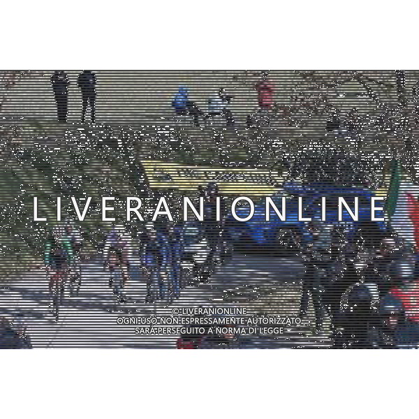 12-03-2022 Tirreno - Adriatico; Tappa 06 Apecchio - Carpegna; 2022, Trek - Segafredo; 2022, Movistar; 2022, Quick Step - Alpha Vinyl; 2022, Ag2r - Citroen; Pantani, Marco; Simmons, Quinn; Aranburu Deva, Alexander; Mas, Enric; Alaphilippe, Julian; Cosnefroy, Benoit; Monte Carpegna; ©SIROTTI/AGENZIA ALDO LIVERANI SAS