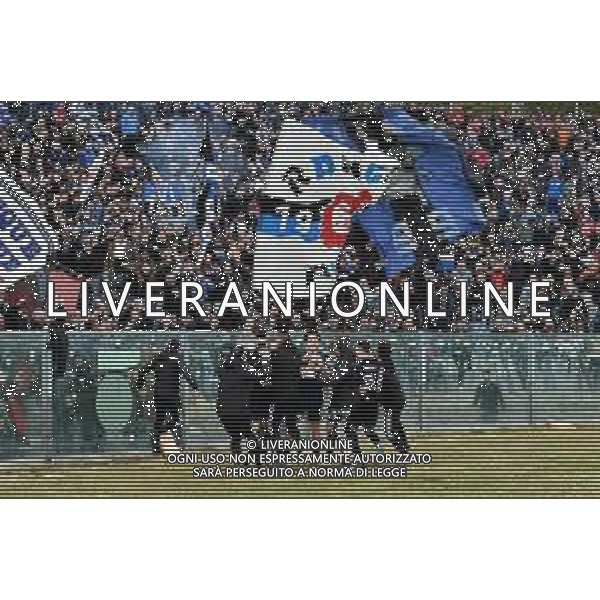 Gabriele Masotti/LMedia - AC Pisa vs US Cremonese - Italian soccer Serie B match 2021/2022 March 13 2022 - Arena Garibaldi Pisa, Italy AC Pisa vs US Cremonese Photo showing: Players of Pisa celebrate with their supporters @Gabriele Masotti/LiveMedia /AGENZIA ALDO LIVERANI SAS