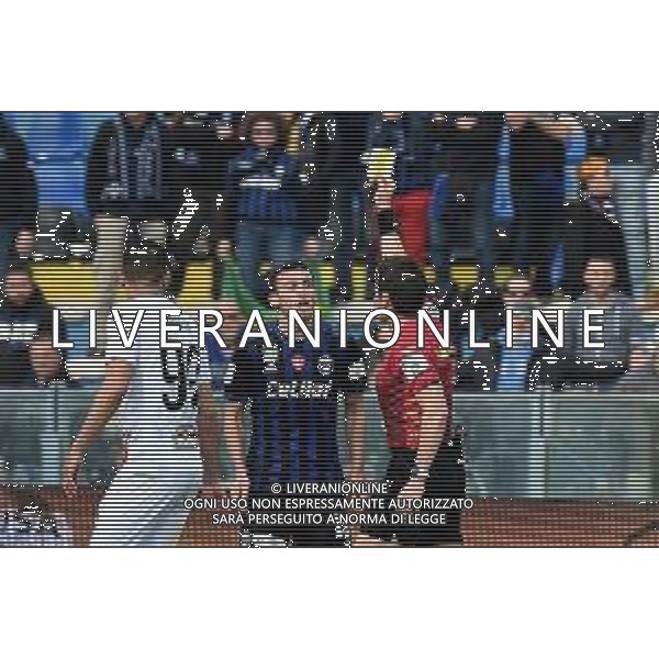 Gabriele Masotti/LMedia - AC Pisa vs US Cremonese - Italian soccer Serie B match 2021/2022 March 13 2022 - Arena Garibaldi Pisa, Italy AC Pisa vs US Cremonese Photo showing: The referee Alessandro Prontera shows yellow card to Samuele Birindelli (Pisa) @Gabriele Masotti/LiveMedia /AGENZIA ALDO LIVERANI SAS