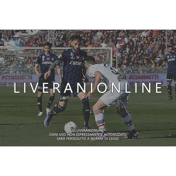 Gabriele Masotti/LMedia - AC Pisa vs US Cremonese - Italian soccer Serie B match 2021/2022 March 13 2022 - Arena Garibaldi Pisa, Italy AC Pisa vs US Cremonese Photo showing: Nicholas Siega (Pisa) hampered by Emanuele Valeri (Cremonese) @Gabriele Masotti/LiveMedia /AGENZIA ALDO LIVERANI SAS