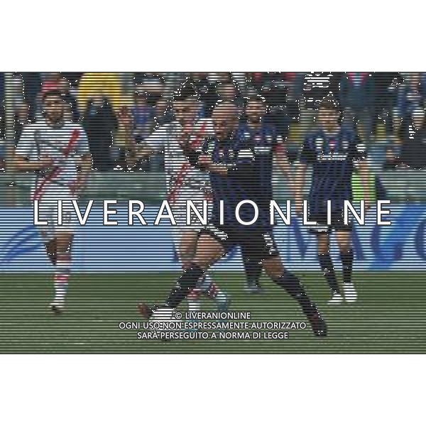 Gabriele Masotti/LMedia - AC Pisa vs US Cremonese - Italian soccer Serie B match 2021/2022 March 13 2022 - Arena Garibaldi Pisa, Italy AC Pisa vs US Cremonese Photo showing: Ahmad Benali (Pisa) hampered by Gianluca Gaetano (Cremonese) @Gabriele Masotti/LiveMedia /AGENZIA ALDO LIVERANI SAS