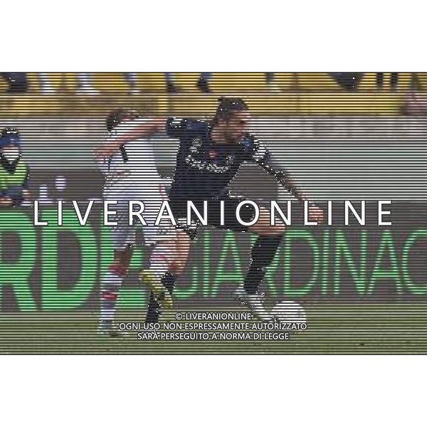 Gabriele Masotti/LMedia - AC Pisa vs US Cremonese - Italian soccer Serie B match 2021/2022 March 13 2022 - Arena Garibaldi Pisa, Italy AC Pisa vs US Cremonese Photo showing: Ernesto Torregrossa (Pisa) in action hampered by Nicolo\' Fagioli (Cremonese) @Gabriele Masotti/LiveMedia /AGENZIA ALDO LIVERANI SAS