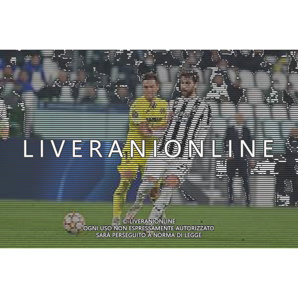 Torino 16.03.2022 Stadio Allianz Stadium ©Alessandro Falzone/Agenzia Aldo Liverani Juventus vs Villareal 8^ di Champions League 2021/2022 Nella foto : Manuel Locatelli e giovani lo celso ©FALZONE/AGENZIA ALDO LIVERANI SAS